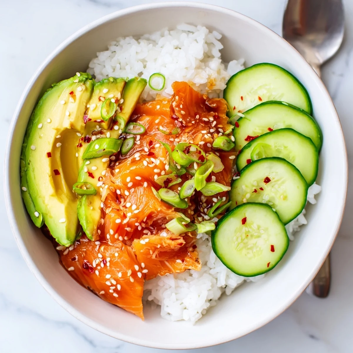 Revive your leftovers with this easy leftover salmon & rice bowl recipe.  