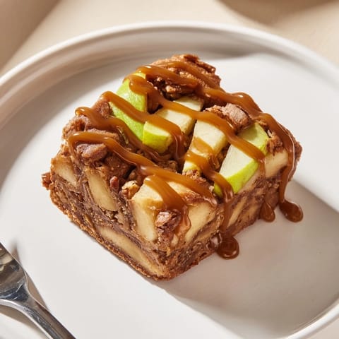 Caramel Apple Cinnamon Crunch Blondies