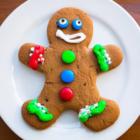 DIY Gingerbread People Decorating